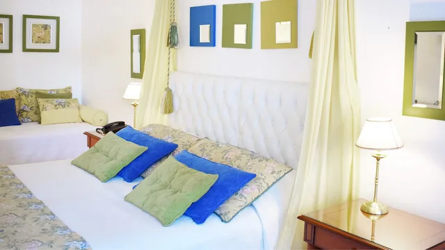 Suite, Queen Bed, Posada Suiza By Prima Collection 2/6
