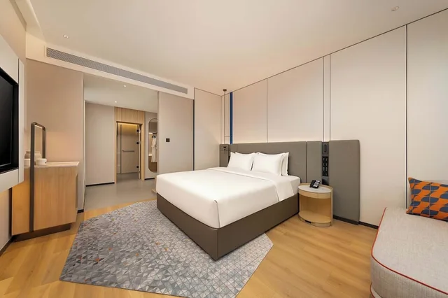 Standard, King Bed, Extra Floor Space، YiWu Zhonglian Kaixin Hotel 3/8