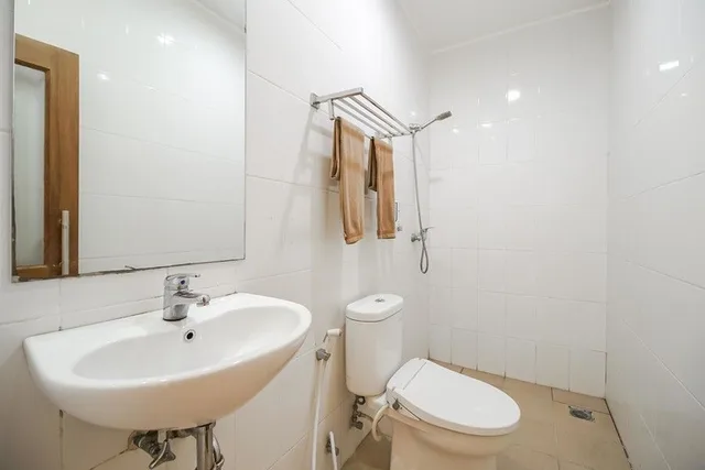 Reddoorz، RedDoorz Plus @ Karebosi Area 2 (RedDoorz - Hotel Crown Inn) 4/4