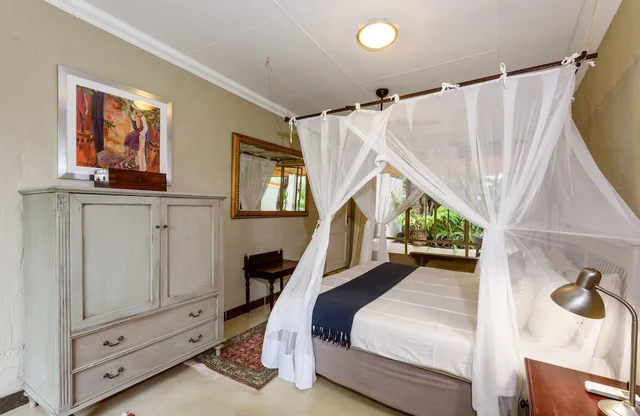 Family Suite, Garden, 2 Double Beds، Khaya Ndlovu Manor House 2/8