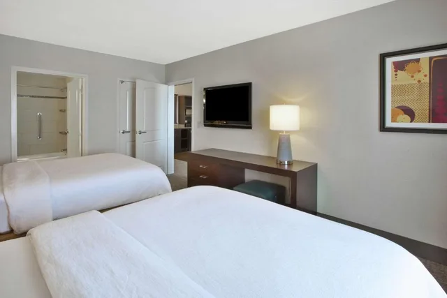 جناح بغرفة نوم واحدة لذوي الإعاقة، Embassy Suites Columbus - Airport 2/2
