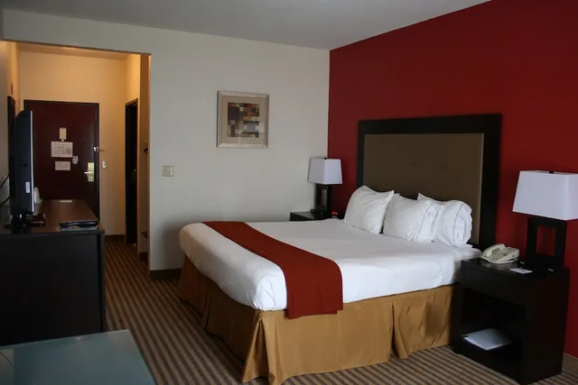 غرفة قياسية بسرير كينج، Holiday Inn Express Hotel Suites Livingston 1/4