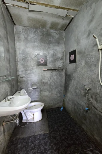 غرفة رباعية، Malai Place 3/3