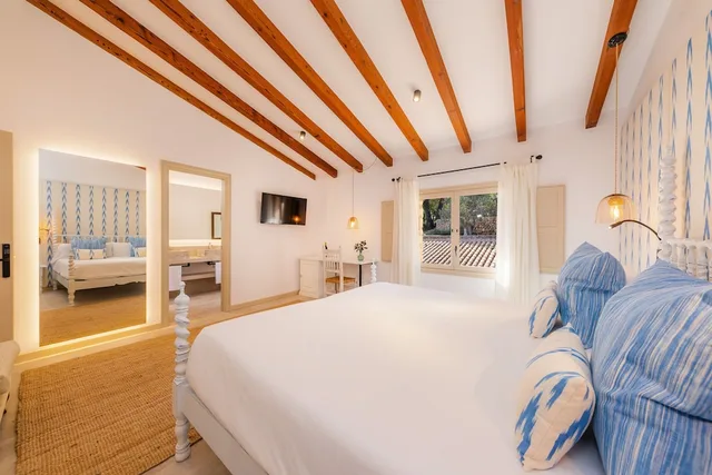 غرفة ديلوكس بسرير مزدوج، FINCA HOTEL ALBELLONS PARC NATURAL 3/7