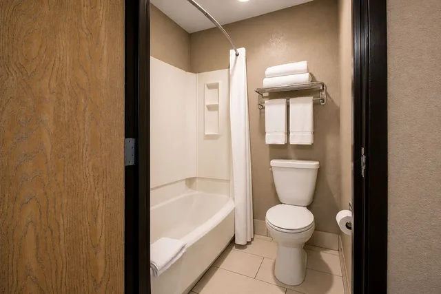 غرفة قياسية بسريرين مزدوجين، Sleep Inn & Suites Madison West 9/10