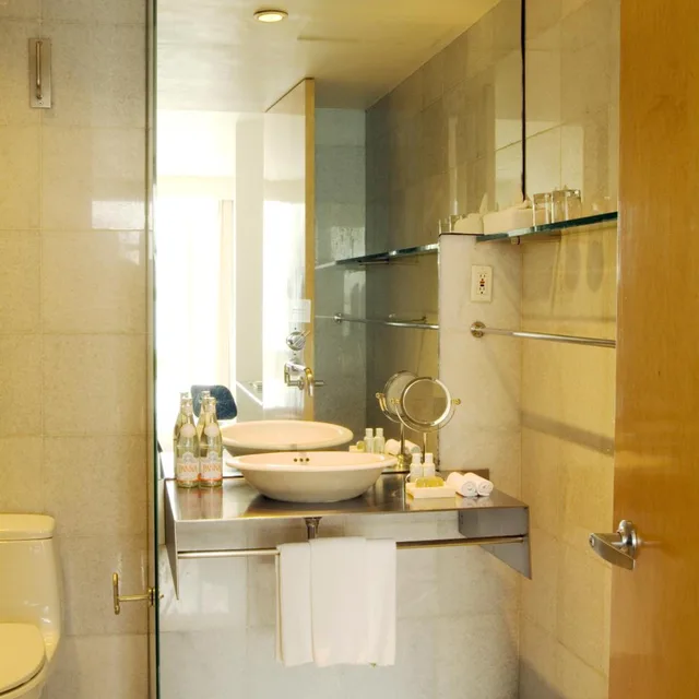 Junior Suite, Habita, Mexico City, a Member of Design Hotels 8/8