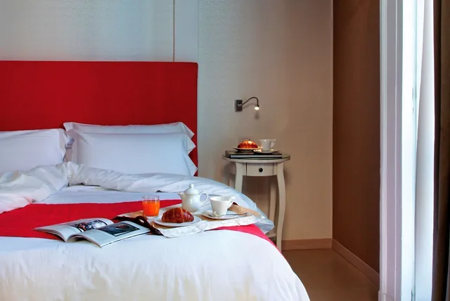 غرفة قياسية بسرير مزدوج أو سريرين منفصلين، Hotel Principe Napolit Amo 1/4