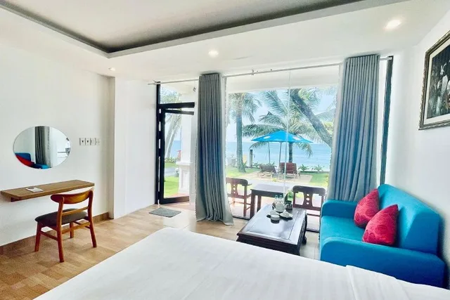 غرفة ديلوكس بسريرين منفصلين وسرير كوين وسرير مزدوج بإطلالة على البحر، Orange Resort 3/3