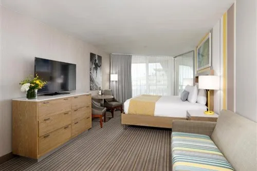 غرفة بسرير كينج بإطلالة على البحر، The Wayfarer San Diego 1/2