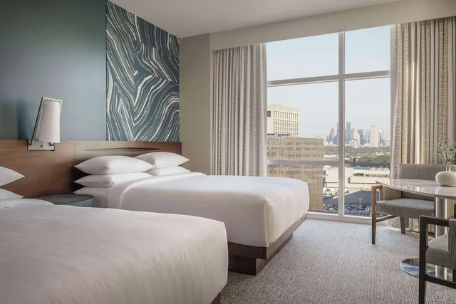 Room, 2 Queen Beds, Hyatt Regency Houston/Galleria 3/6