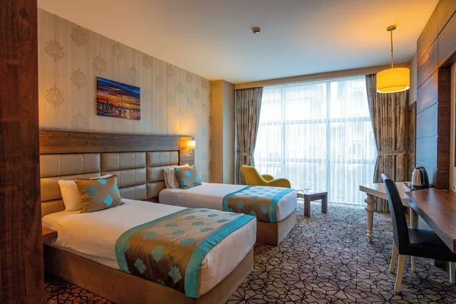 غرفة ديلوكس بسريرين منفصلين، Inegol Royal Hotel 2/7