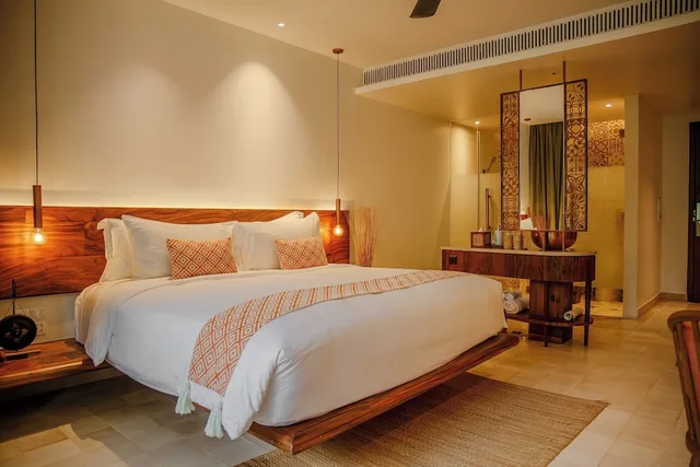 Colonial Pool Acess Room, FCC Angkor by Avani 5/6