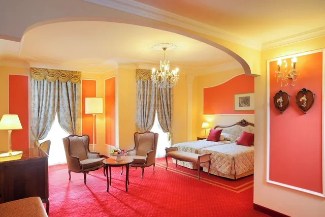 Junior Suite, Double Bed, Trieste Victoria 2/5