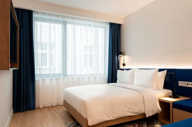 Connecting, Family, Multiple Beds، Hampton by Hilton Budapest City Centre 4/9