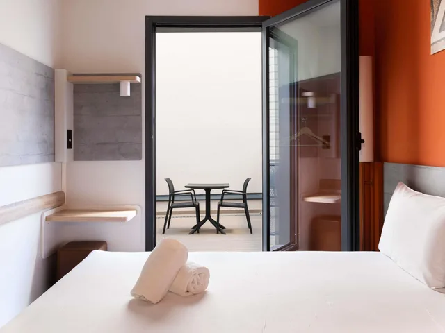 Inner, Double Bed، Ibis Budget Madrid Centro Lavapies 3/6