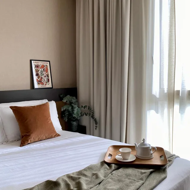 غرفة بسرير كوين، Litta Palace 4/4