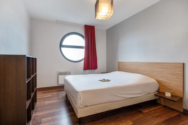 Superior, Apartment, 1 Single and 2 Double Beds، Zenitude Hotel-Residences Nantes Metropole 2/6