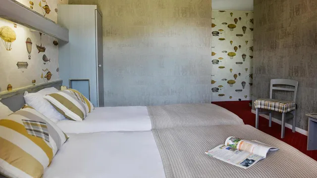غرفة كومفورت بسريرين منفصلين بشرفة، HOTEL LE VIEUX LOGIS 1/1