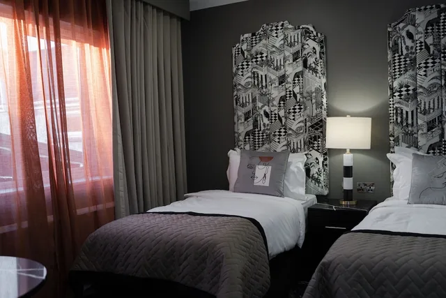 غرفة كلاسيكية ثلاثية بسرير مزدوج وسرير فردي، Elephant Rock Hotel 1/2