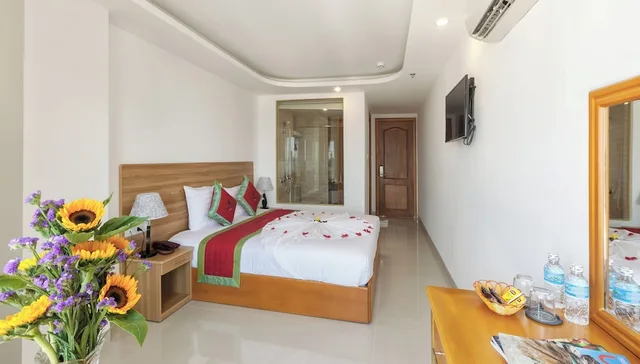 Superior, King Bed, Siren Flower Hotel 3/3