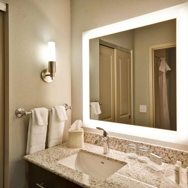 جناح بسريرين كوين بغرفة نوم واحدة مع أريكة لذوي الإعاقة، Homewood Suites By Hilton Phoenix Tempe Asu Area 5/6