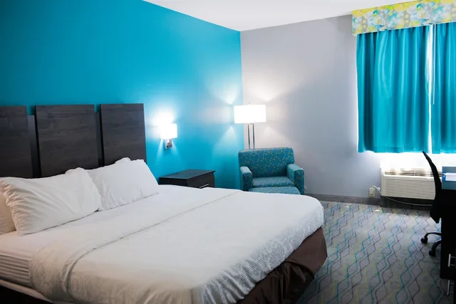 غرفة قياسية بسرير كينج، Best Western Executive Inn Corsicana 3/8