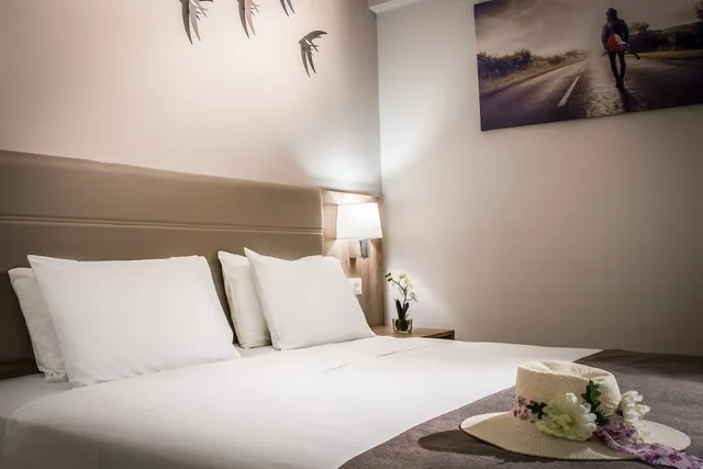 غرفة رباعية بسرير مزدوج وسريرين منفصلين، Marianthi Apartments 5/10
