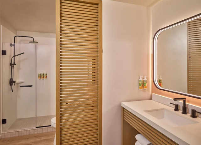 جناح بإطلالة على البحر، The Ambassador Hotel of Waikiki, Tapestry Collection by Hilton 4/6