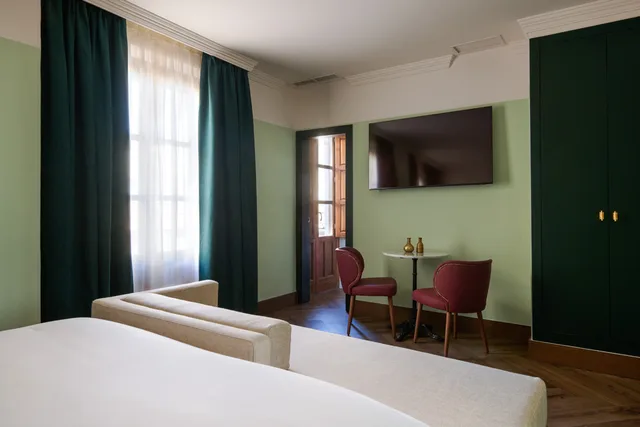Hotel Honest Granada, Granada 8/27