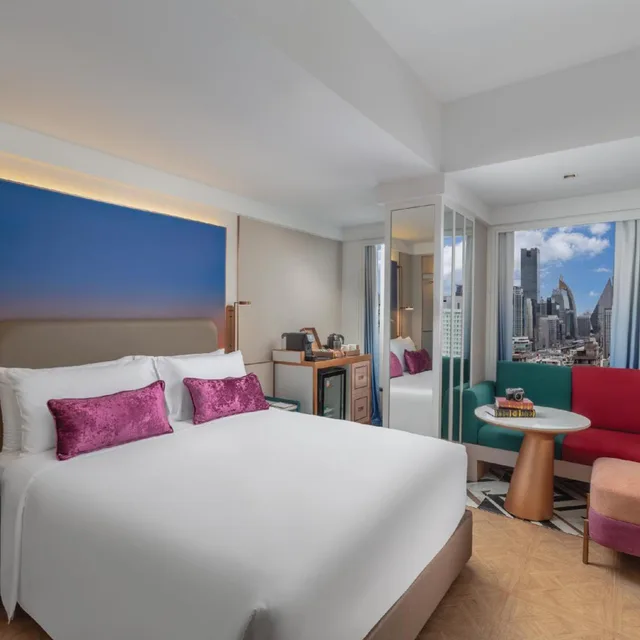 Sky, Premier, King Bed، PIPA Bangkok Sukhumvit 11 by Kingston Hotels 4/5