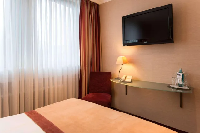 غرفة بسرير كوين، Best Western Plus Hotel St. Raphael 6/9
