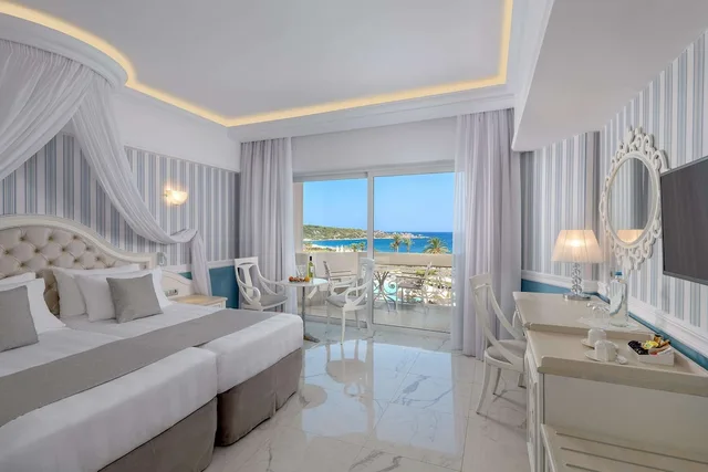 غرفة سوبيريور بسريرين منفصلين بإطلالة على البحر، Rodos Palladium Leisure and Wellness 1/4