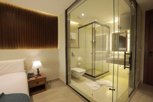 غرفة قياسية رباعية بأربعة أسرّة، Pyramid Front Hotel 4/4