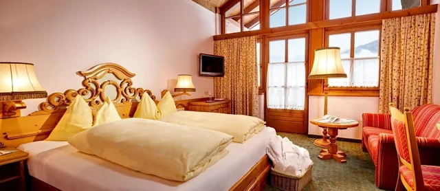 غرفة كومفورت بسرير كوين، Romantikhotel Zell Am See 6/10