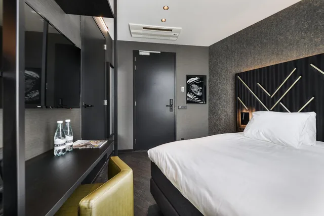 Marin, Superior, Petite, King Bed، Le Marin Hotel Rotterdam City - Handwritten Collection 3/9