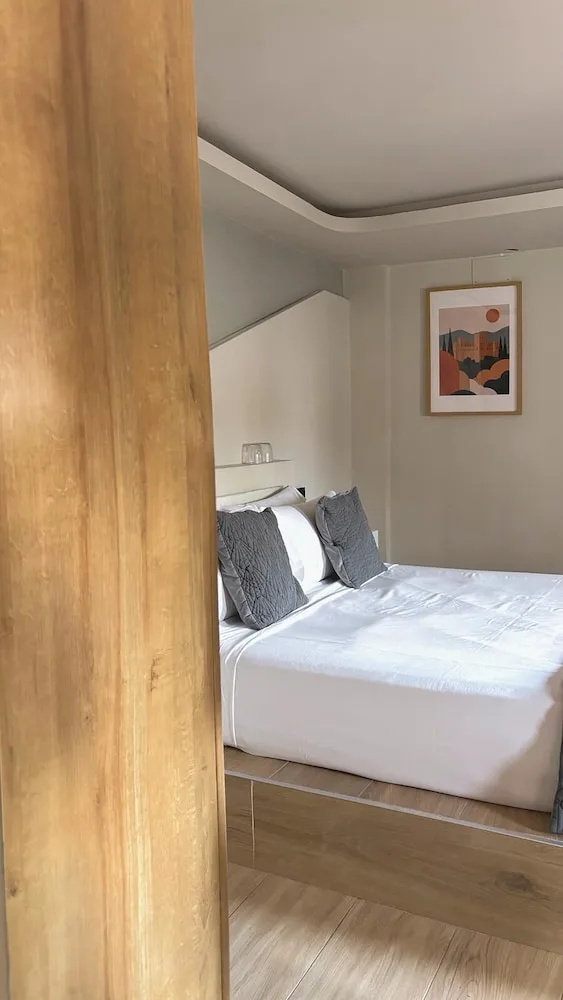 Room, Queen Bed, City View, Futurotel Granada Dreams 6/8