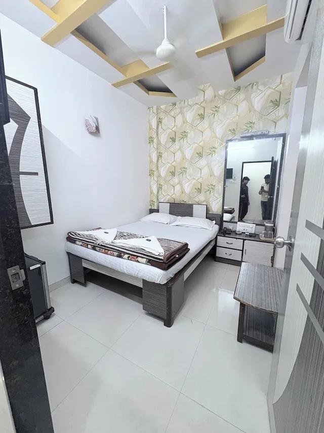 غرفة بسرير فردي، Hotel Broadway Colaba Mumbai 16/20