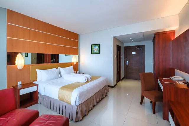 غرفة بريميير بسرير كوين، Grand Artos Hotel & Convention 3/5