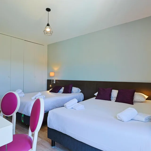 غرفة سوبيريور رباعية، Hotel Perla Riviera 9/10
