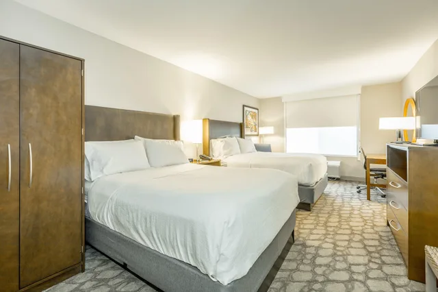 غرفة بسريرين مزدوجين، Holiday Inn Hotel Suites Peachtree City 2/3
