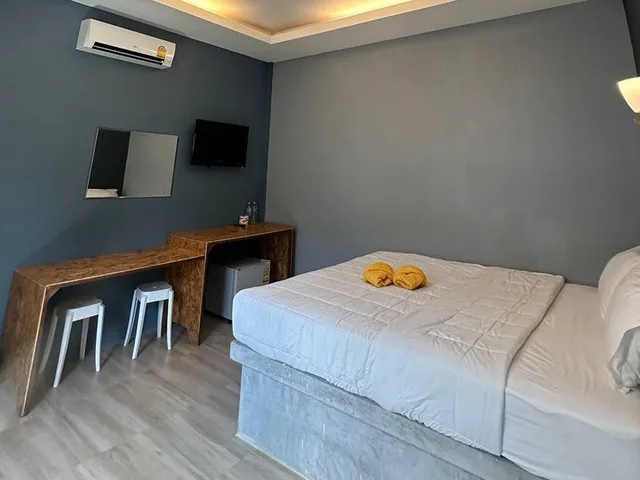 غرفة قياسية بسرير مزدوج، Golden Palm Resort 4/5