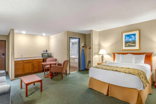 Suite, 2 Beds, Baymont By Wyndham Salida 1/1