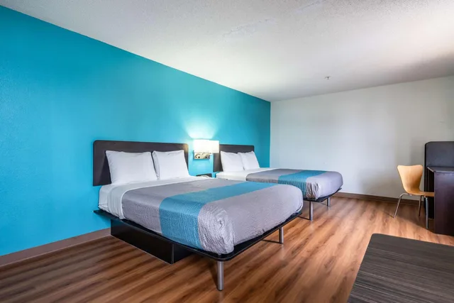 غرفة ديلوكس رباعية، Motel6 Rocky Mount, NC 7/10