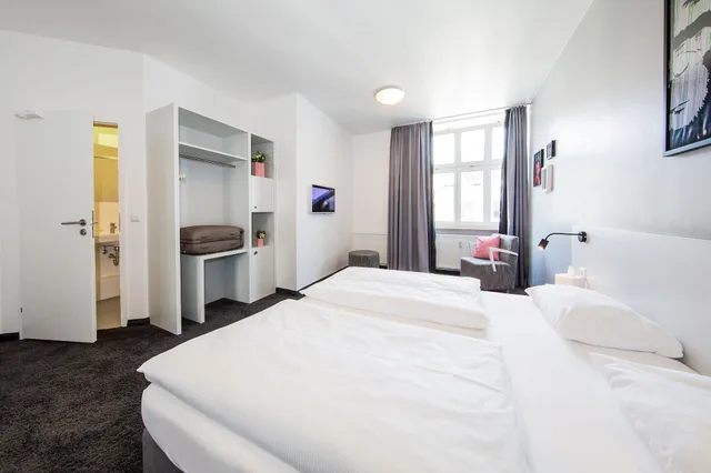 Calm, Single, Twin Beds، CALMA Berlin Mitte 6/10