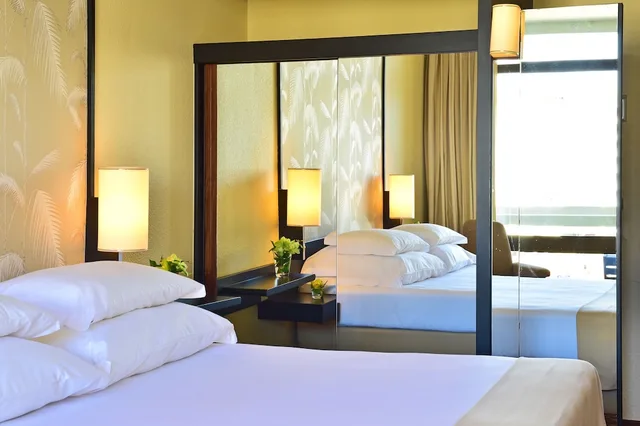 غرفة بسريرين منفصلين بإطلالة على الحديقة، Pestana Casino Park 3/5
