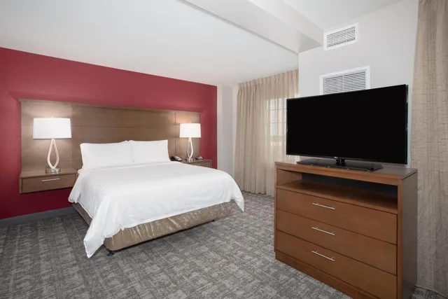 1 Bedroom, Suite, King Bed, Accessible, STAYBRIDGE SUITES DENVER INTERNATIONAL AIRPORT 1/3
