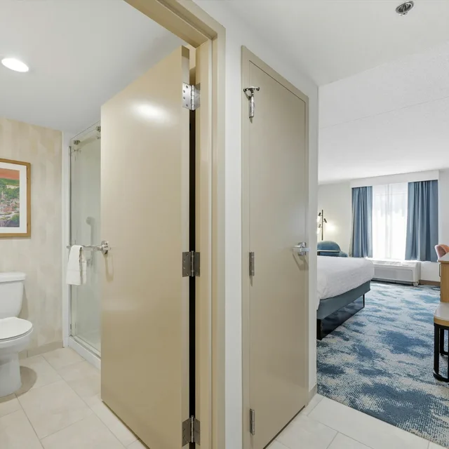 Room, King Bed, Peloton، Hampton Inn Martinsburg South-Inwood 10/10