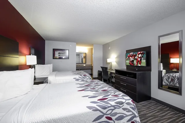 غرفة سوبيريور بسريرين مزدوجين، Red Roof Inn Defuniak Springs 2/6