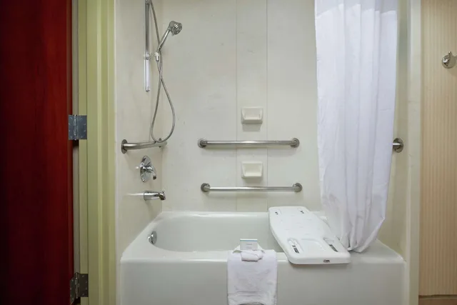 غرفة بسريرين كوين لذوي الإعاقة، Hampton Inn And Suites Roswell 3/3