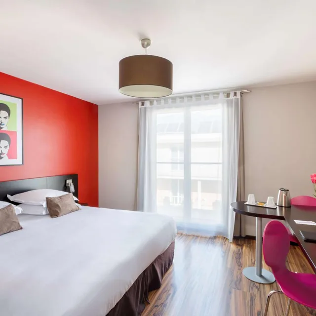 غرفة كومفورت بسرير كينج، Best Western Park Hotel Geneve-Thoiry 3/6